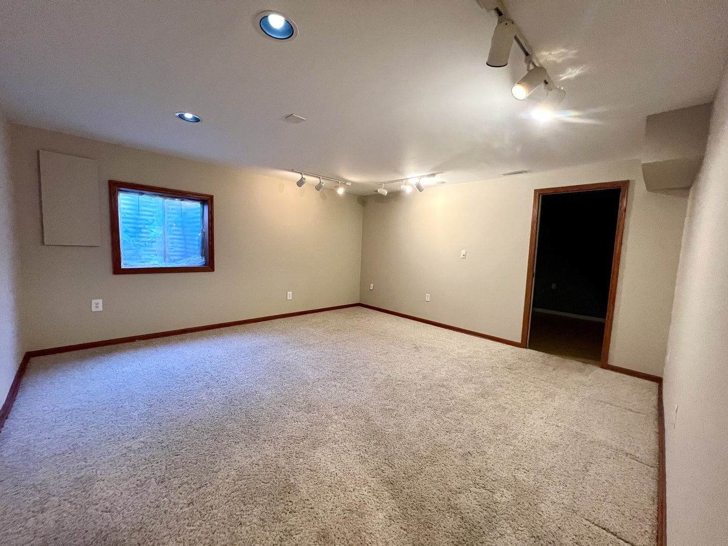 1172 Rose Drive Property Photo 23