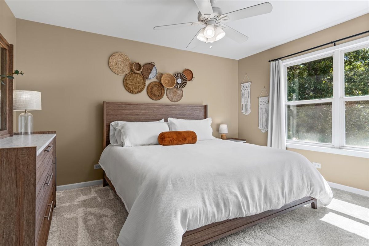 1325 Deerfield Lane Property Photo 12