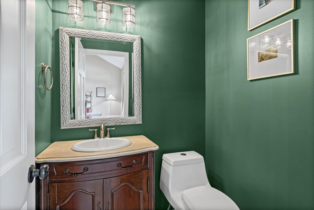 1325 Deerfield Lane Property Photo 19