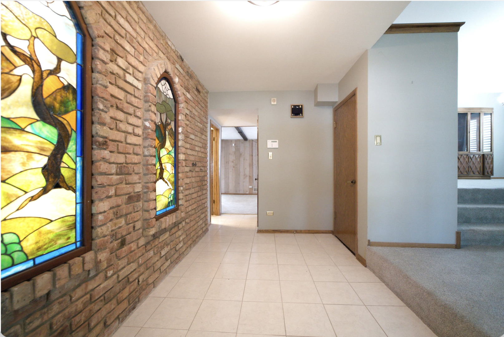 1939 E 170th Place Property Photo 3