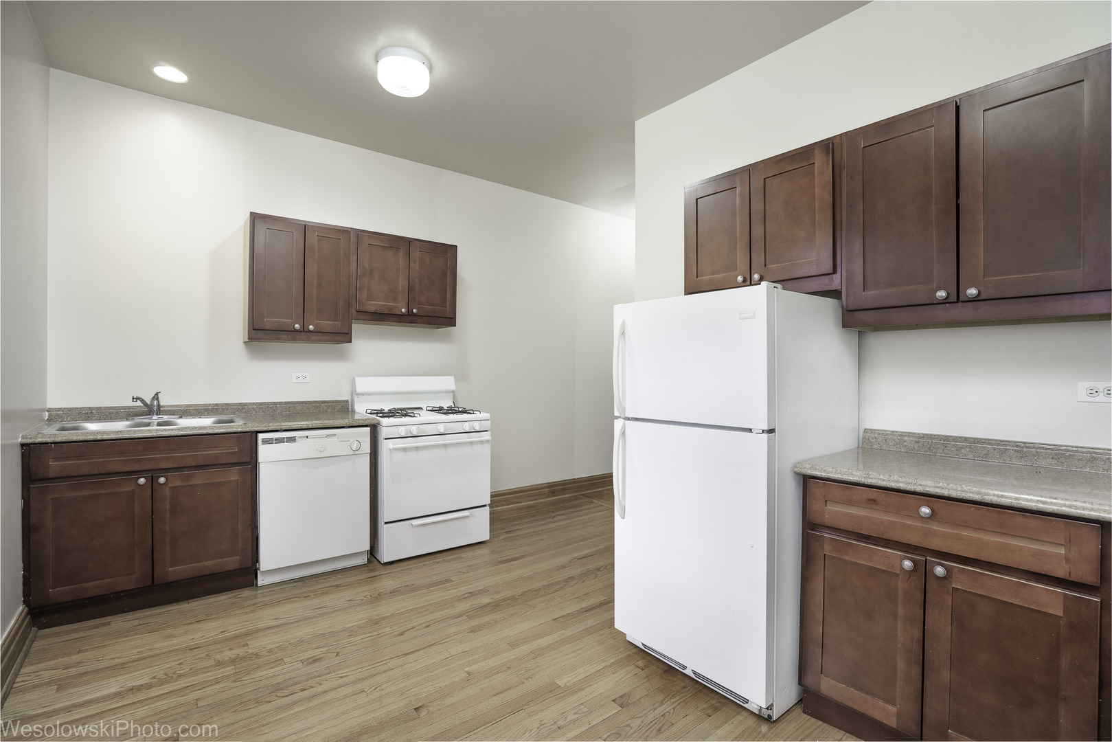 1165 E 54th Street 2 Property Photo 11