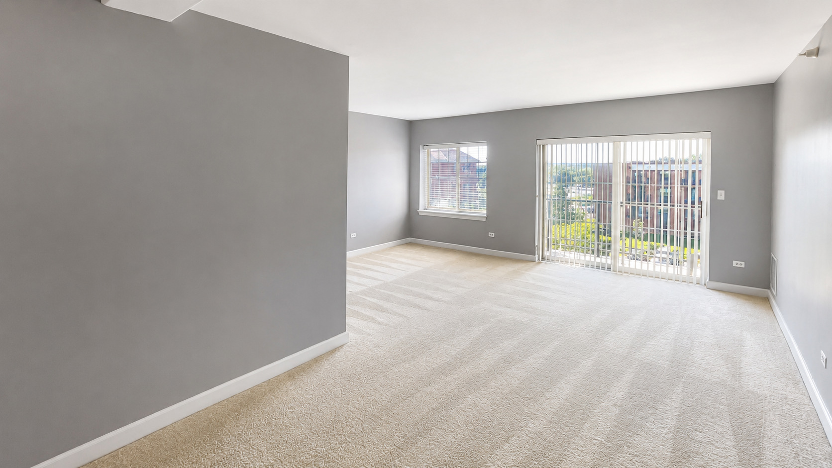 2301 Oakmont Way 502 Property Photo 6
