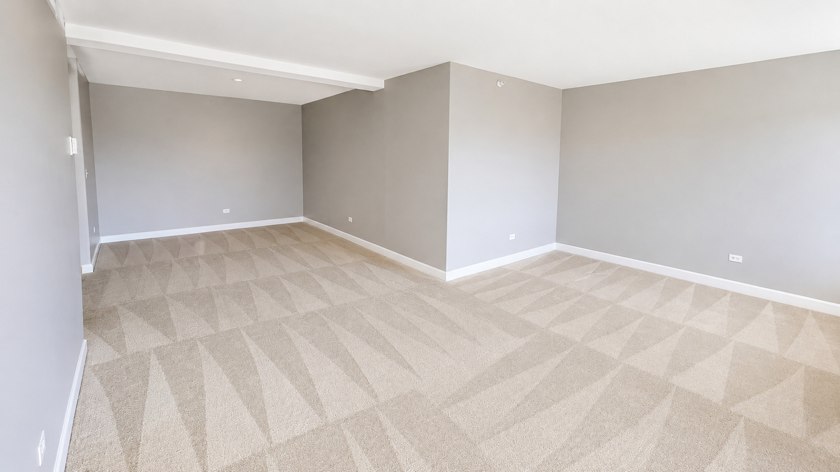 2301 Oakmont Way 502 Property Photo 8