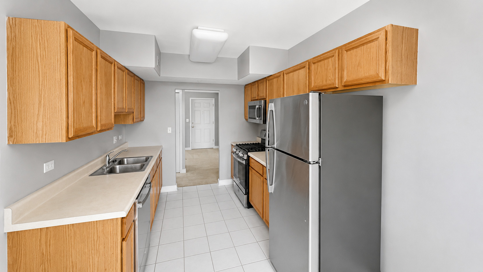 2301 Oakmont Way 502 Property Photo 10