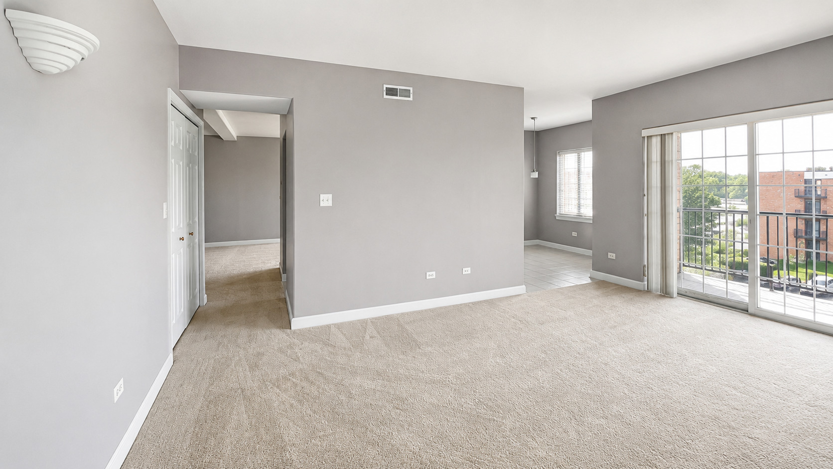 2301 Oakmont Way 502 Property Photo 16