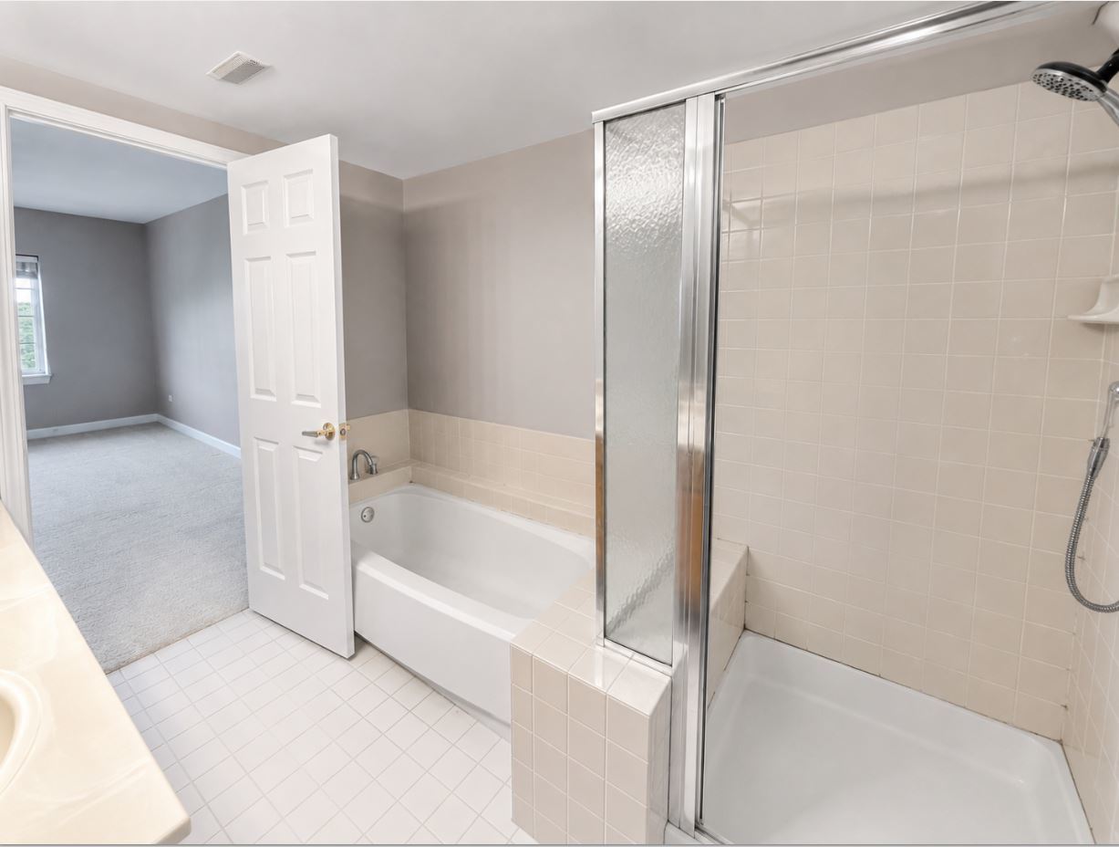 2301 Oakmont Way 502 Property Photo 23