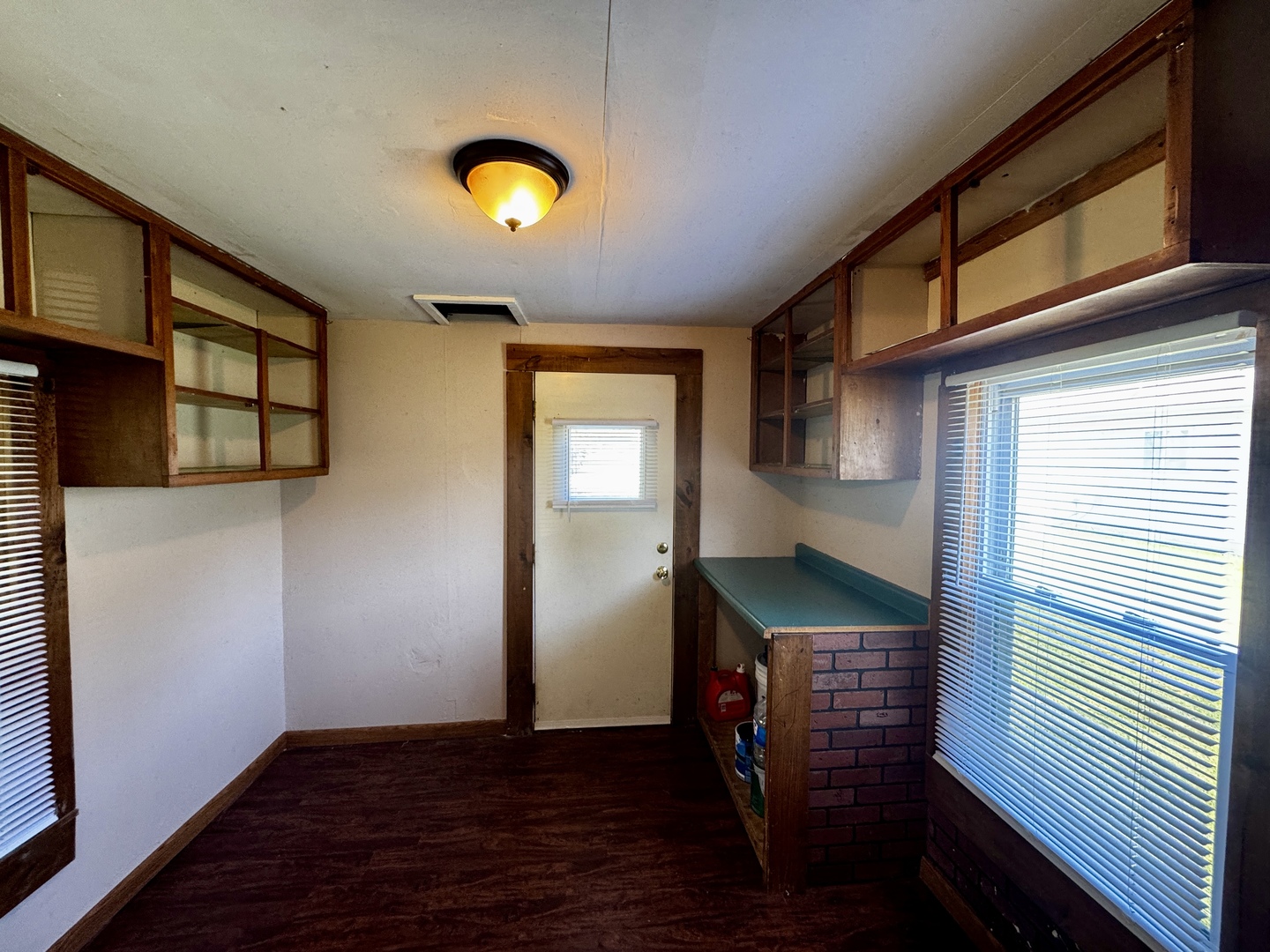 104 N Memorial Street Property Photo 15