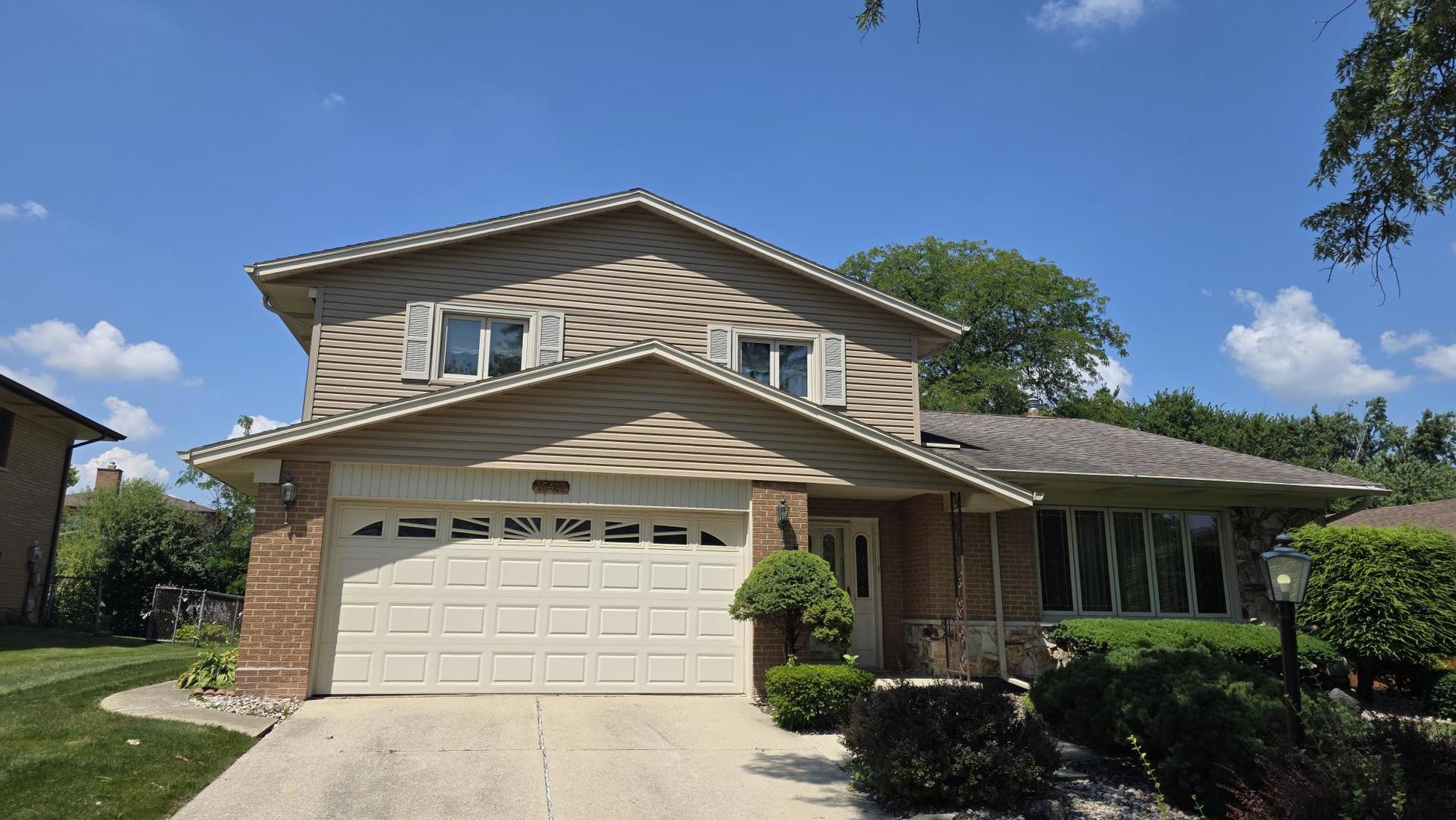 15412 Walnut Road Property Photo 1