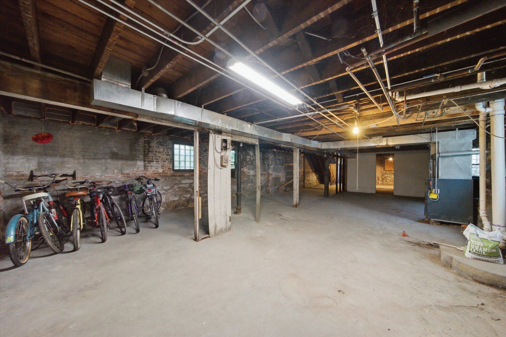 3825 W Adams Street Property Photo 29