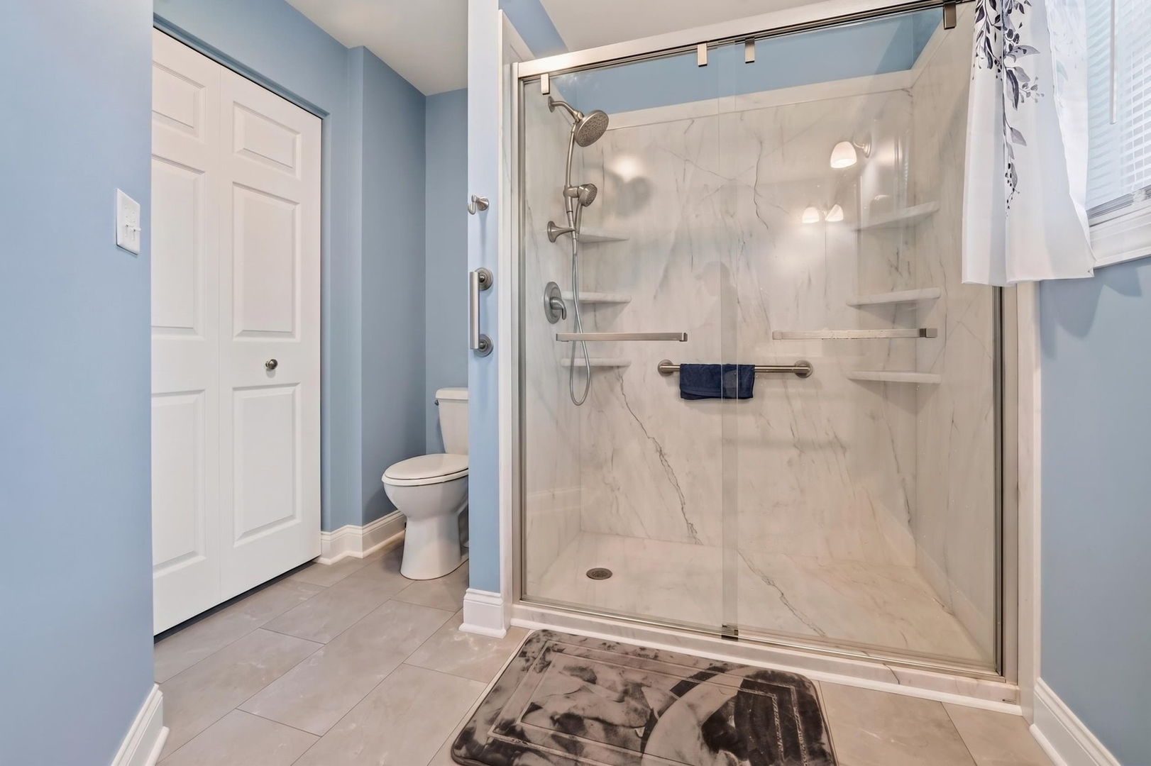 673 Bayfield Drive Property Photo 13