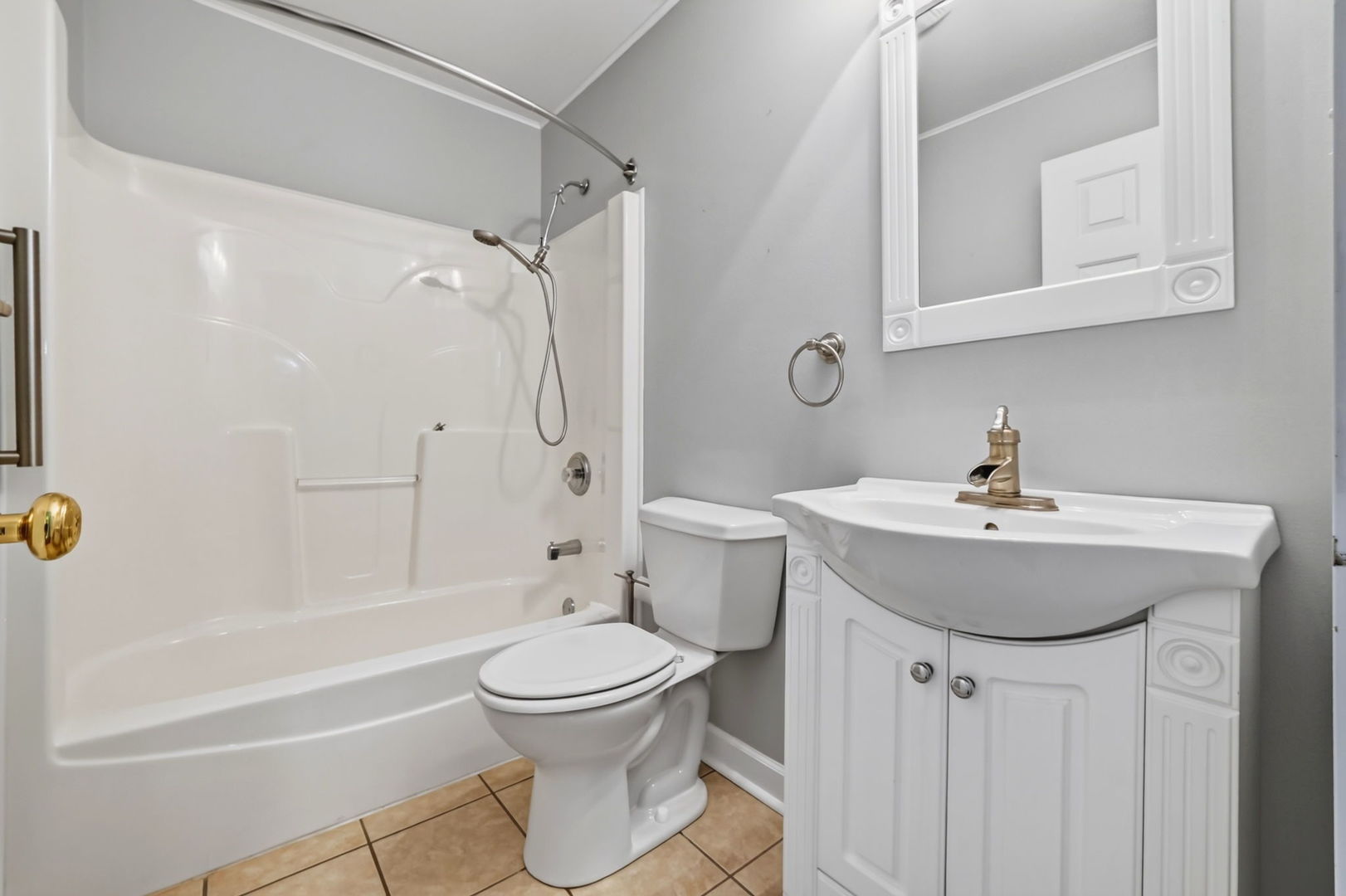 673 Bayfield Drive Property Photo 15