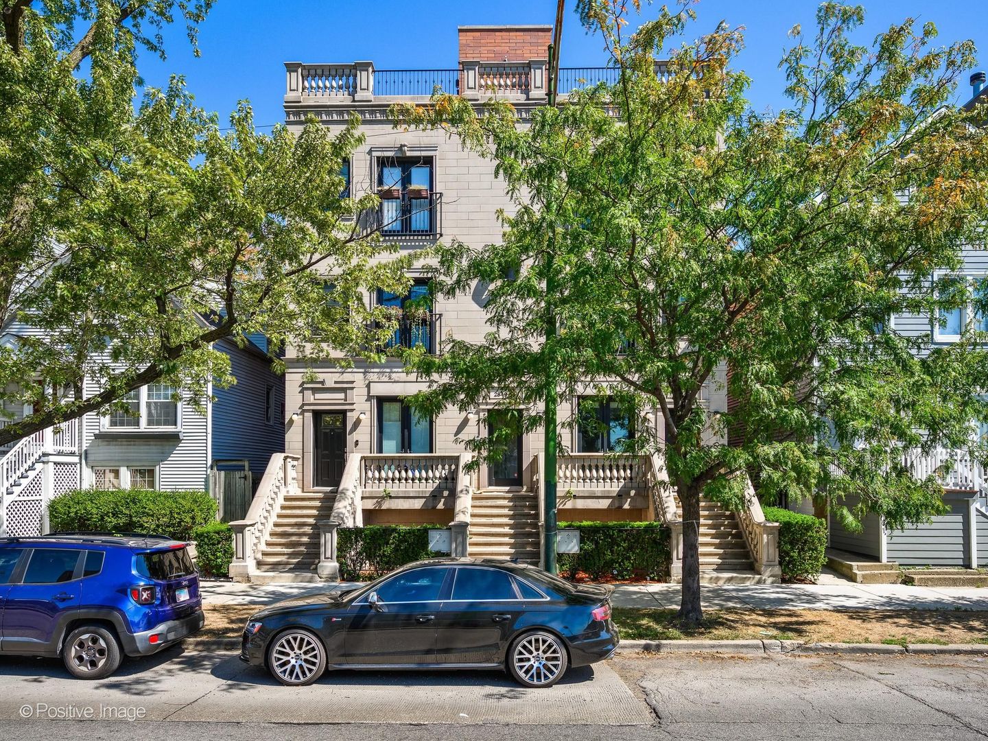 2849 N Ashland Avenue 2s Property Photo 1