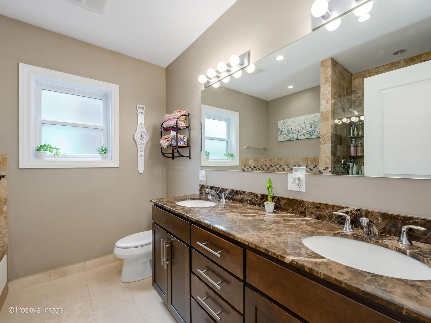 2849 N Ashland Avenue 2s Property Photo 12