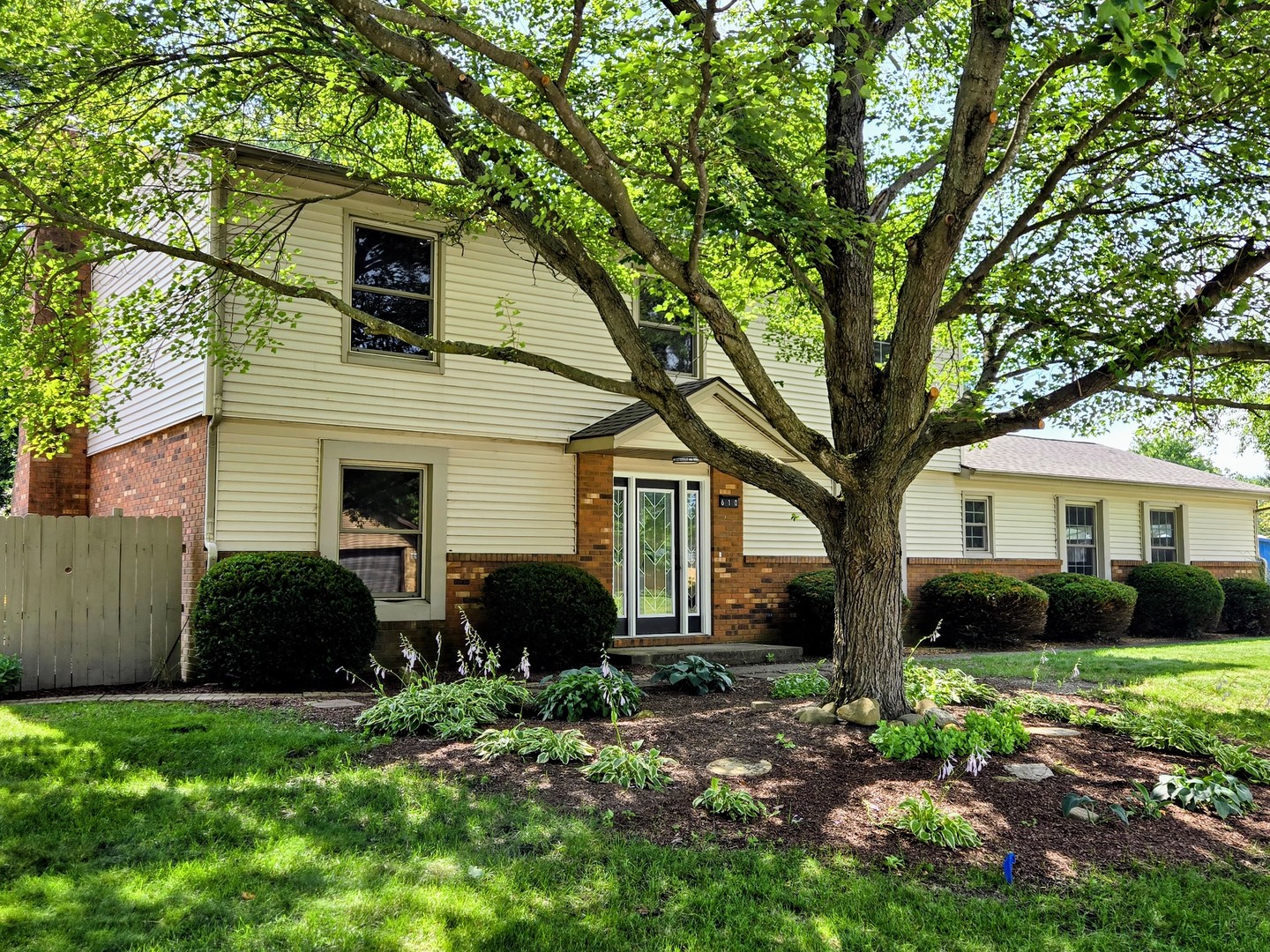 610 Dorset Circle Property Photo 3