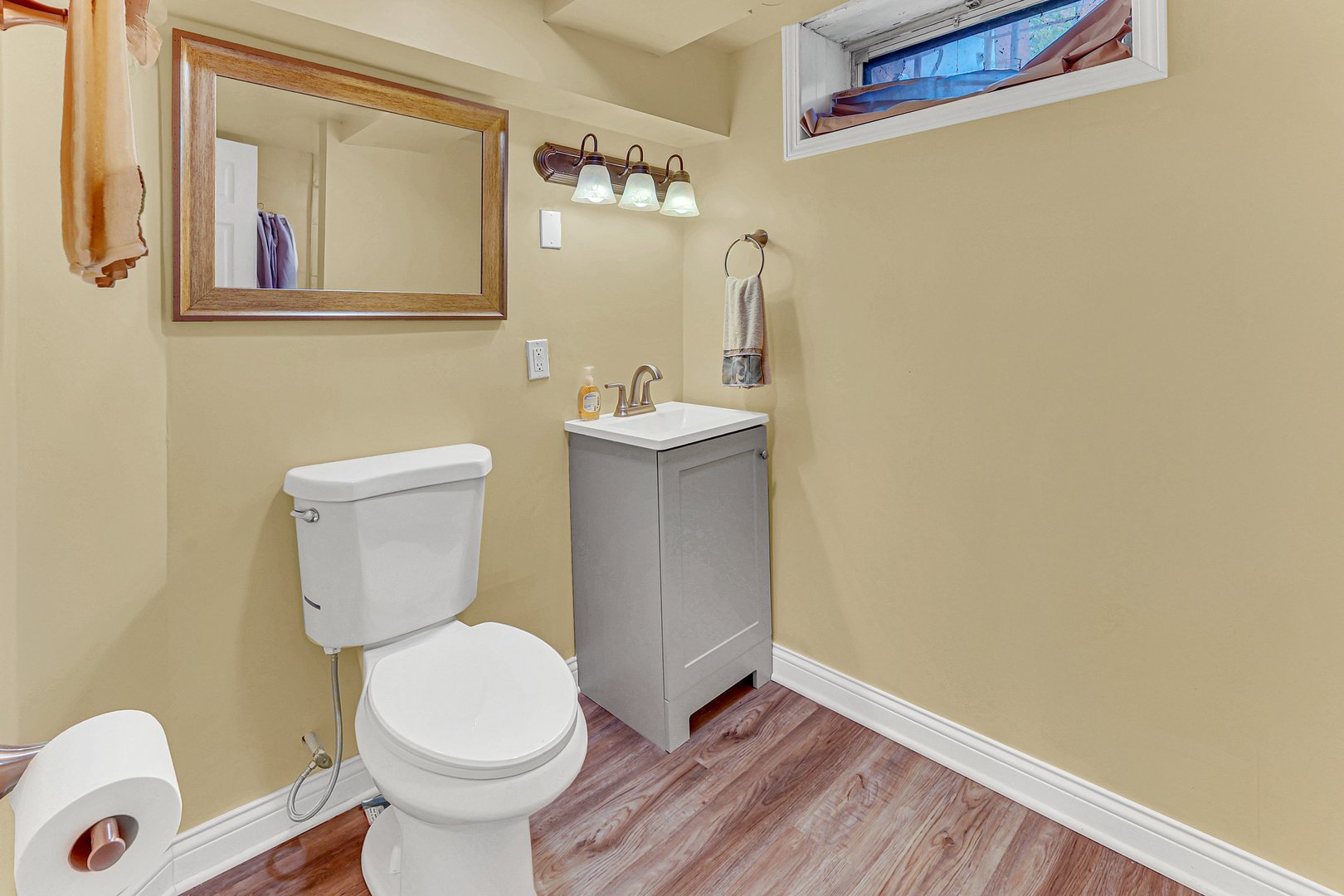 7450 S Euclid Parkway Property Photo 12