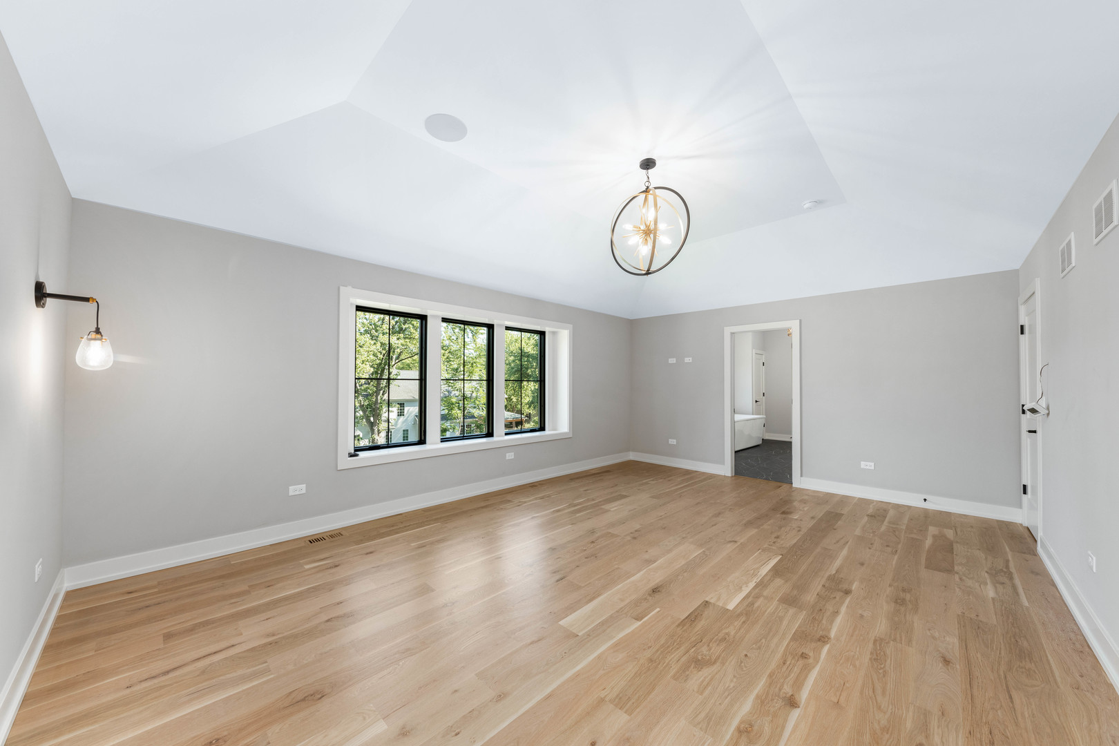 1314 N Eagle Street Property Photo 14