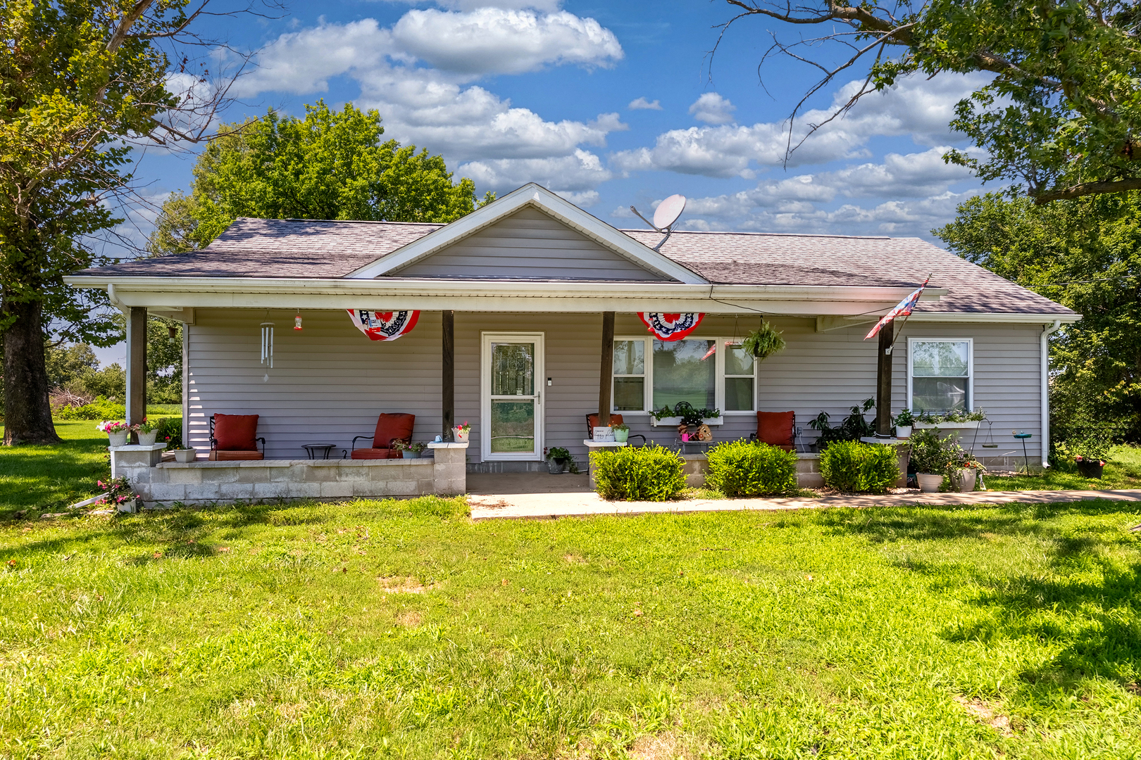 7701 Green Meadow Road Property Photo 3