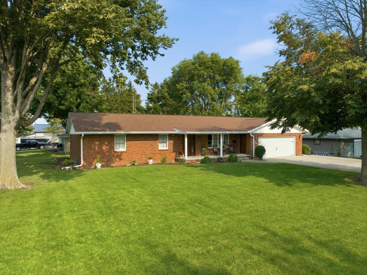 511 N Grove Street Property Photo 51