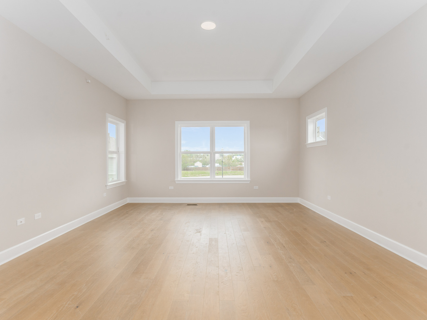 1452 Somerset Place Property Photo 13