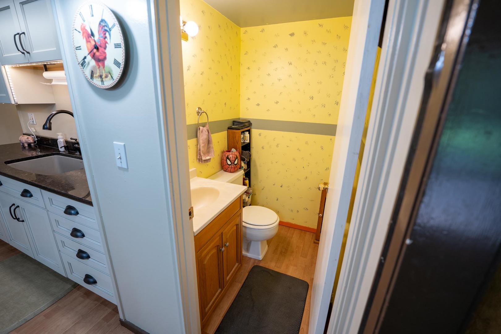 3365 N Blackhawk Road Property Photo 16