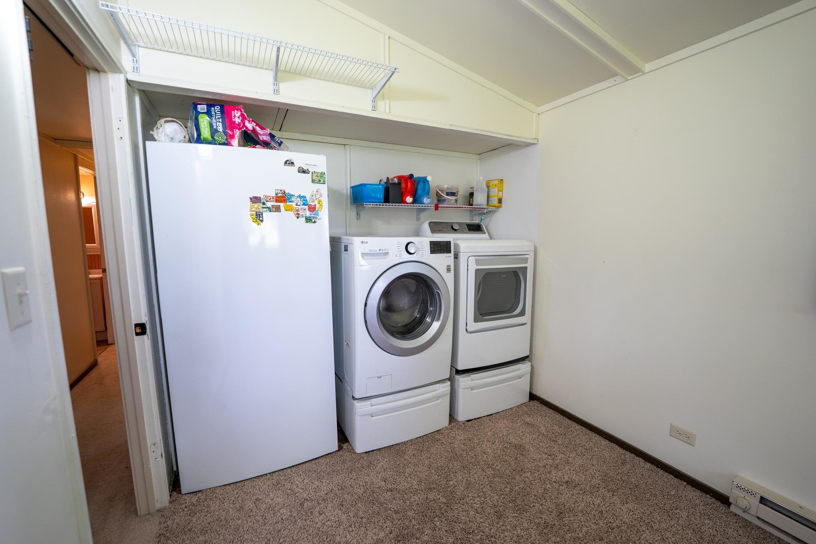 3365 N Blackhawk Road Property Photo 20