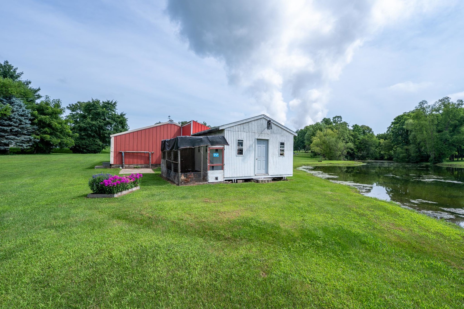 3365 N Blackhawk Road Property Photo 53