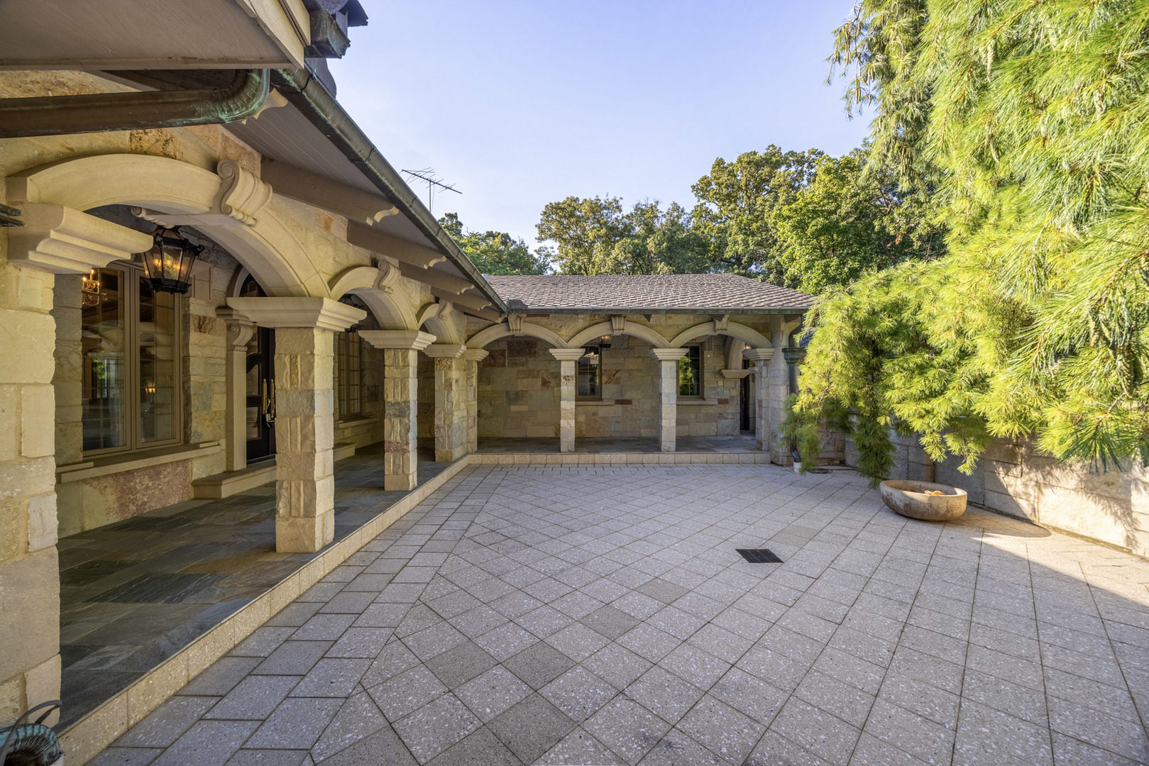 12704119 Property Photo 6