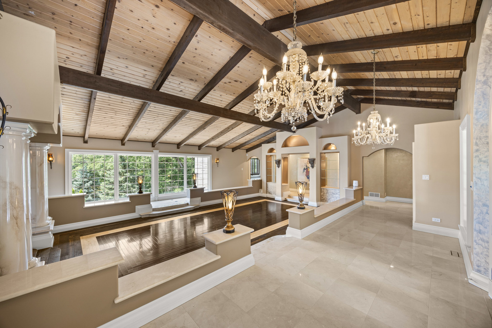 12704119 Property Photo 13