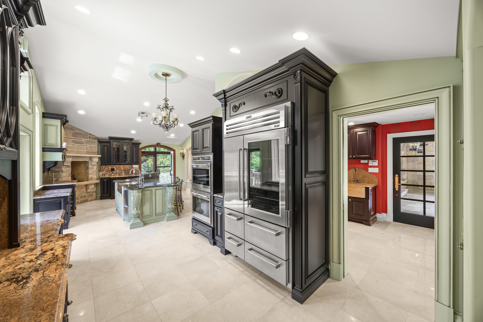 12704119 Property Photo 22