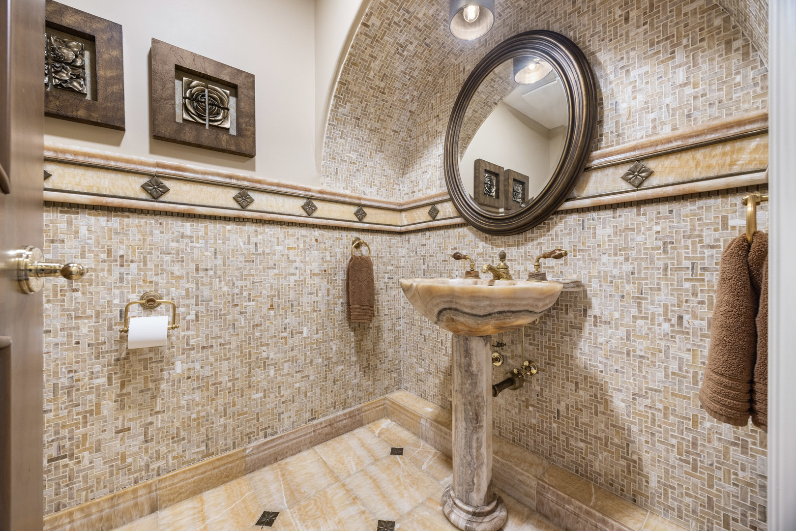 12704119 Property Photo 26