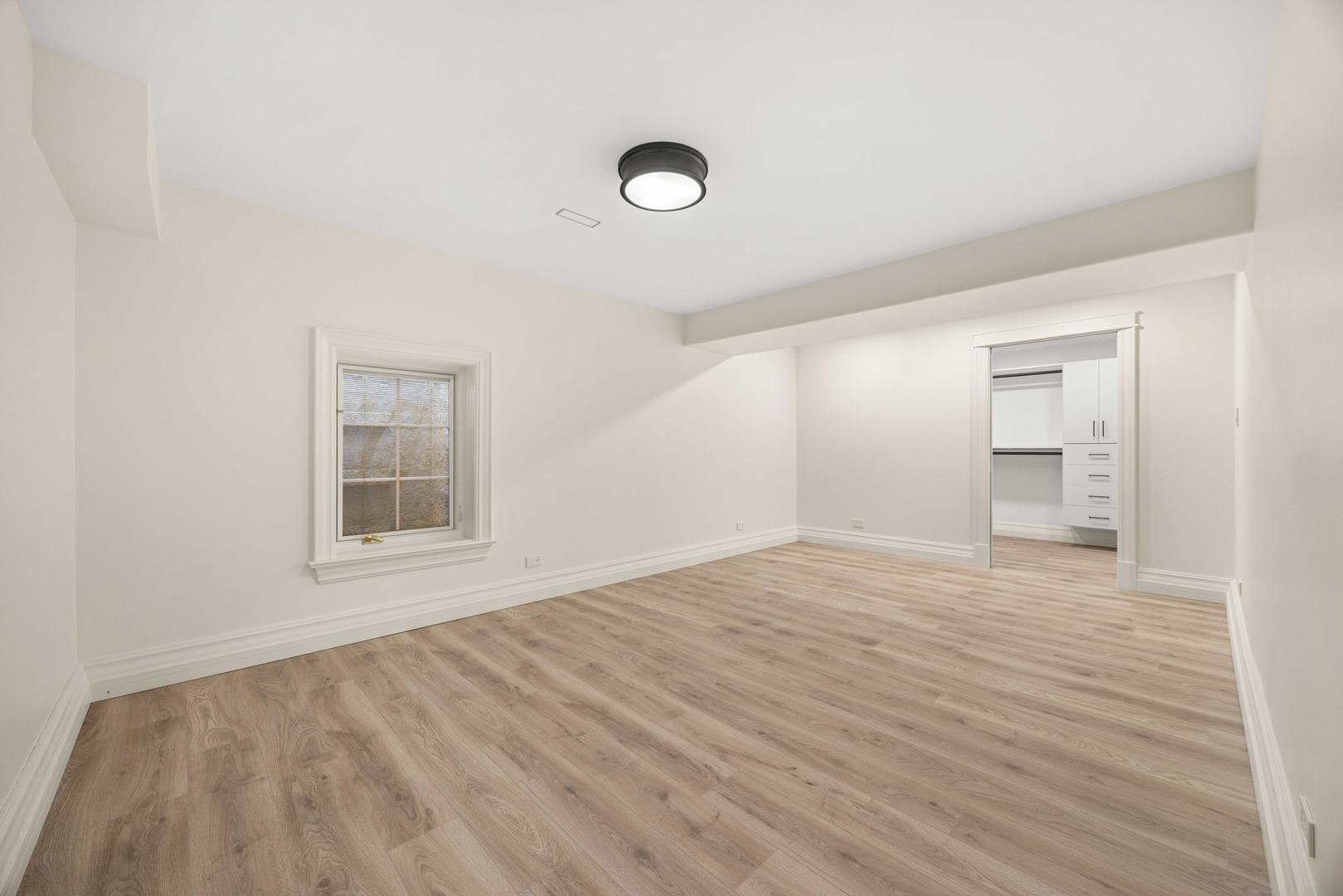 12704119 Property Photo 34