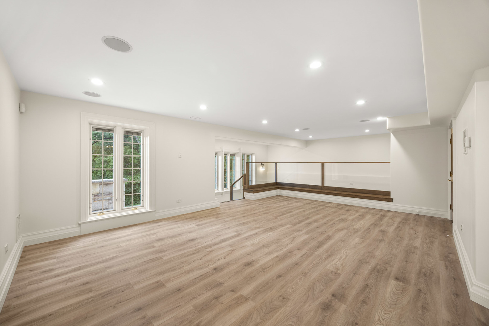 12704119 Property Photo 41