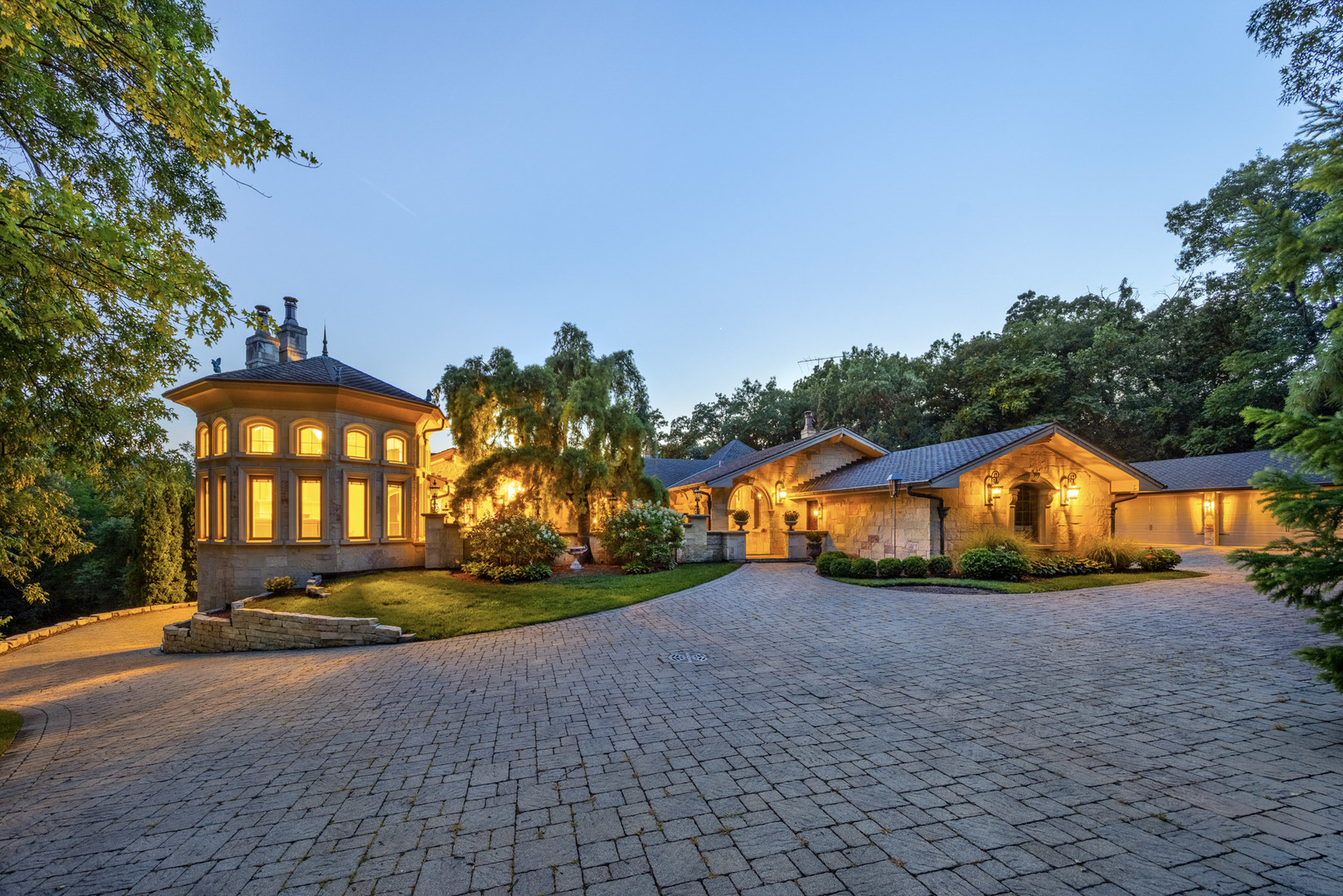 12704119 Property Photo 54