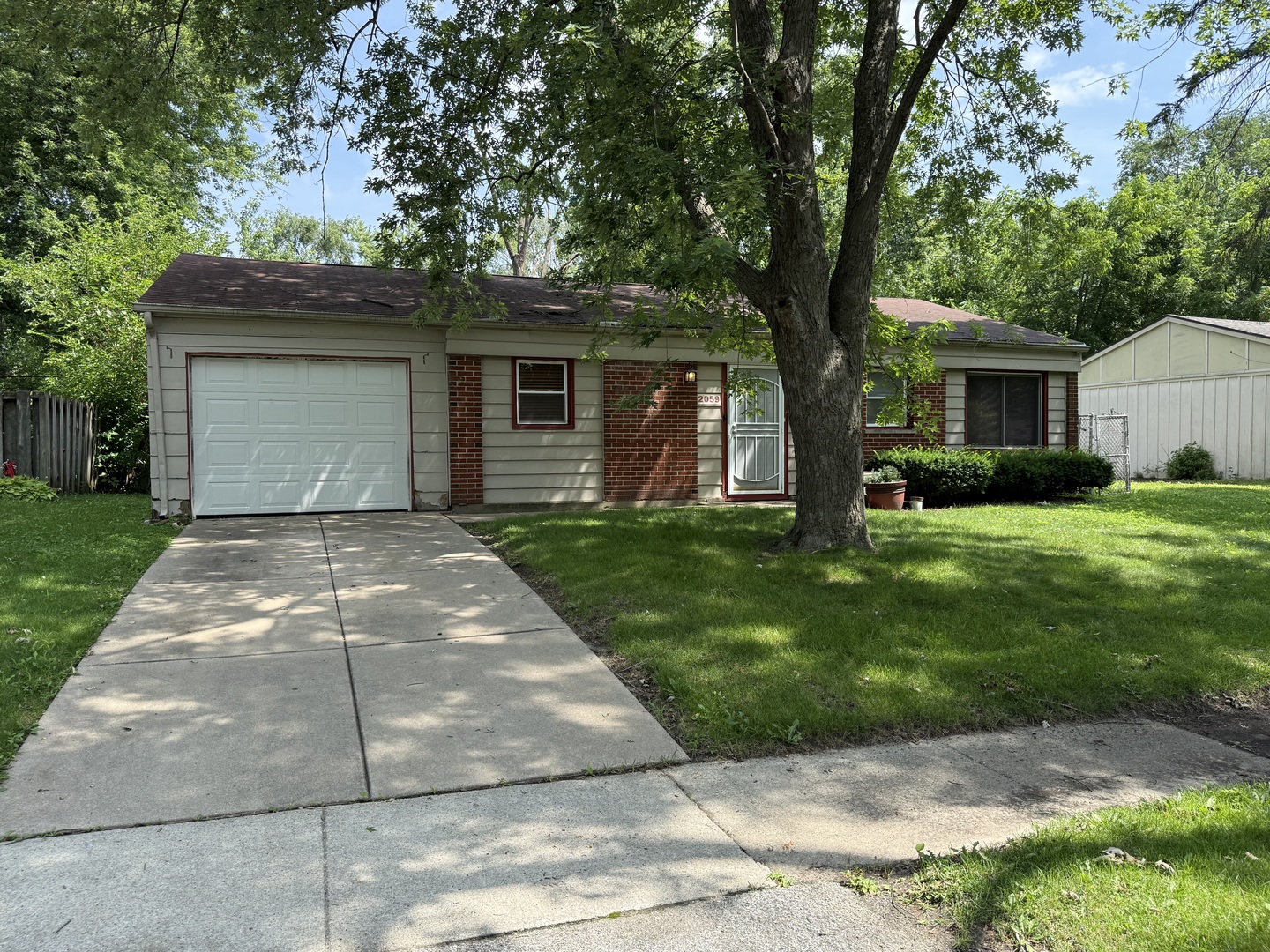 2059 215th Place Property Photo 2
