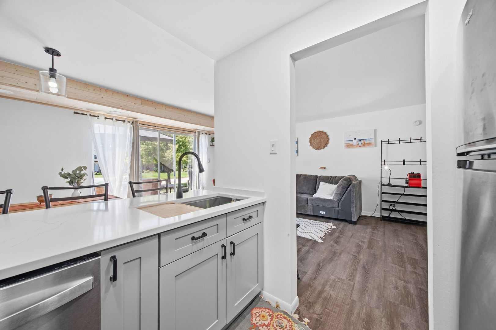 27 Cour Deauville Property Photo 6