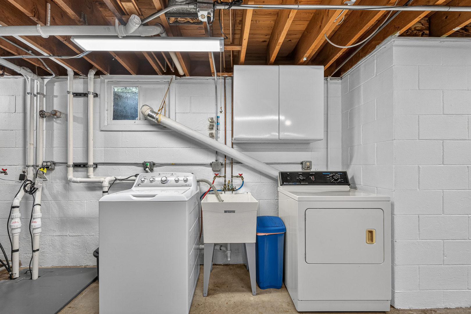 3300 Pinecrest Drive Property Photo 24