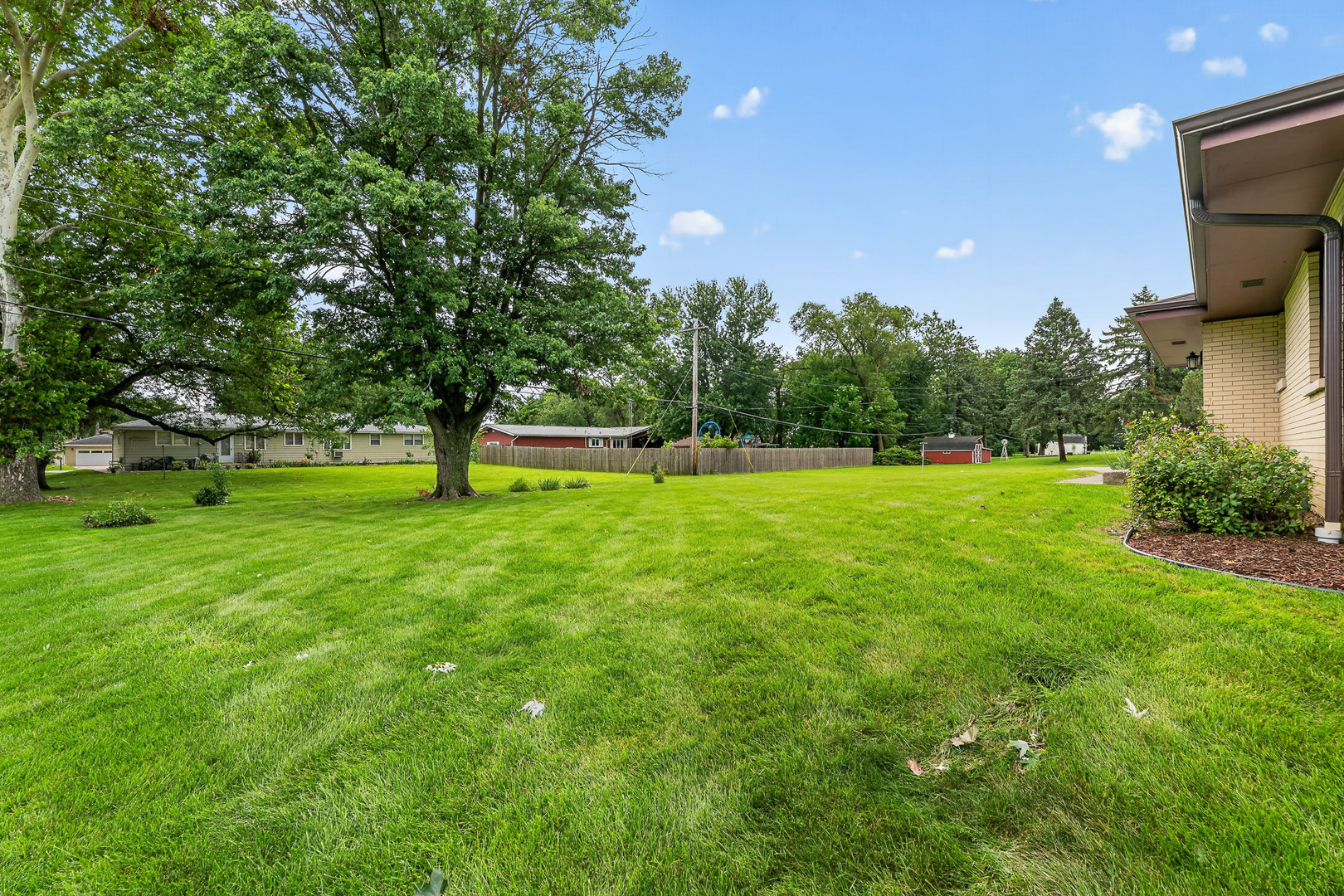 3300 Pinecrest Drive Property Photo 29