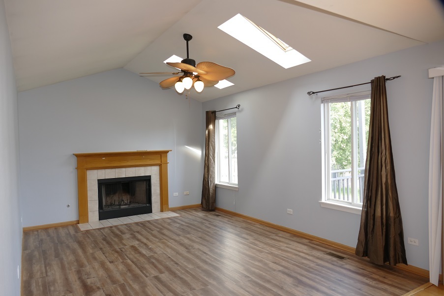 2551 Smithfield Lane Property Photo 4