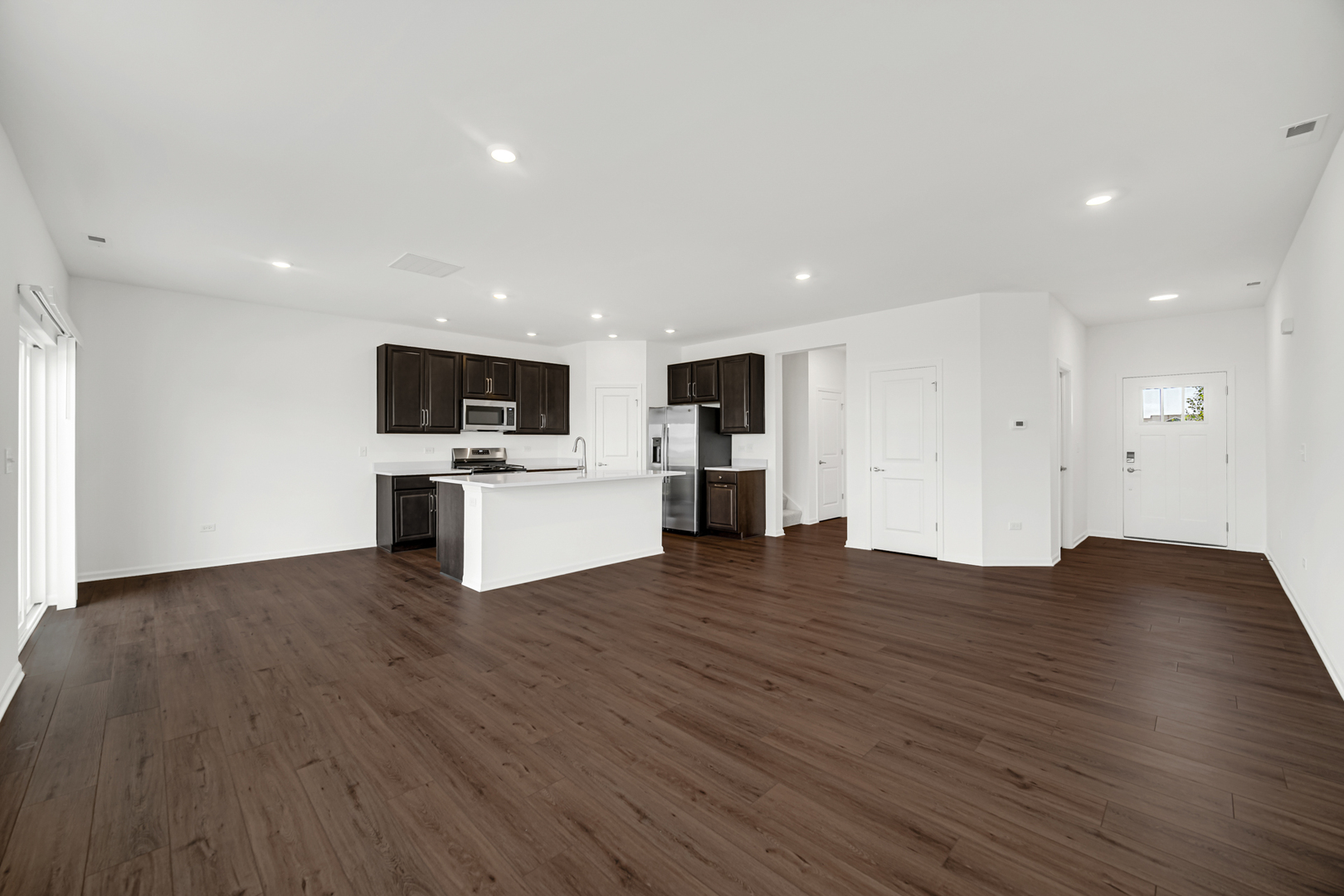 25704 W Wakefield Drive Property Photo 7