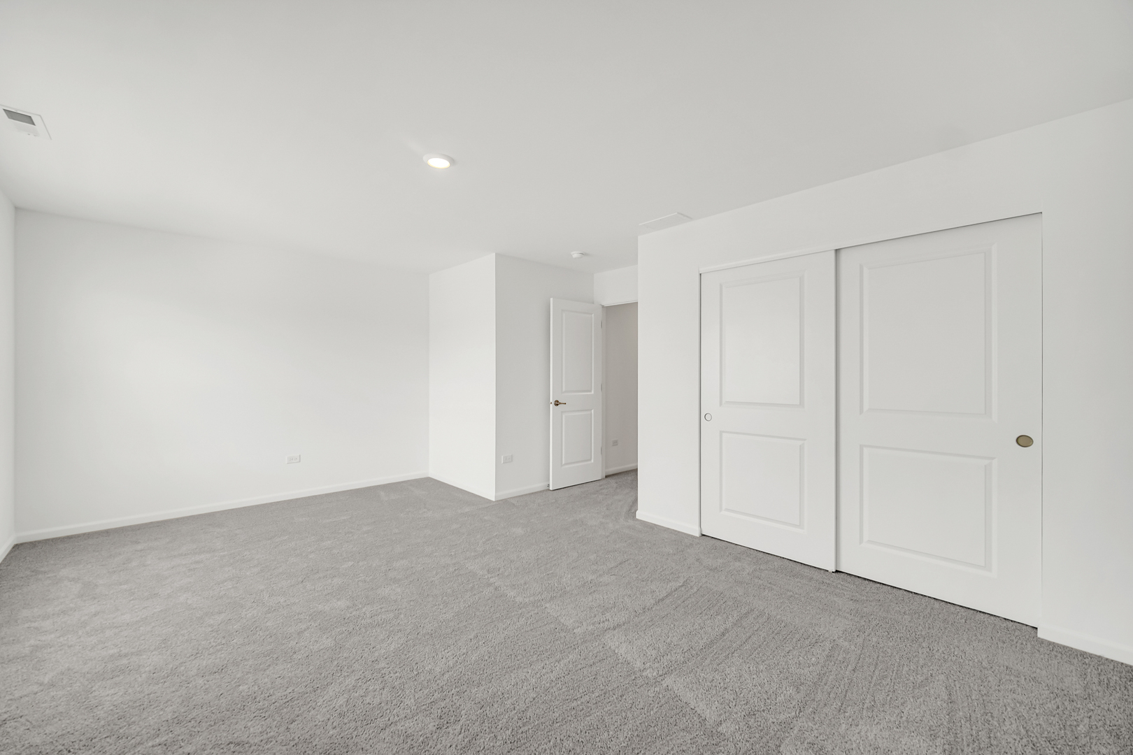 25704 W Wakefield Drive Property Photo 14