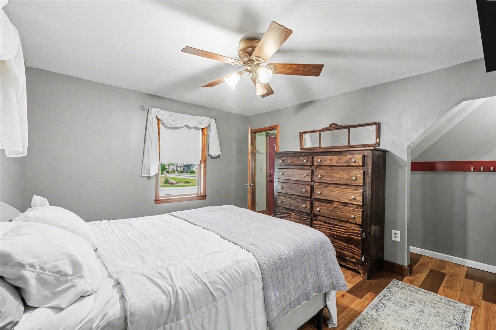 209 E Sangamon Street Property Photo 19