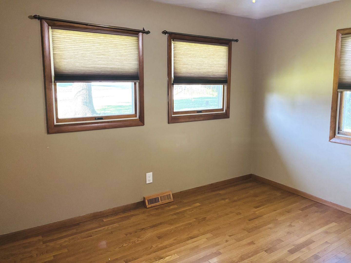 23663 Hazel Road Property Photo 13