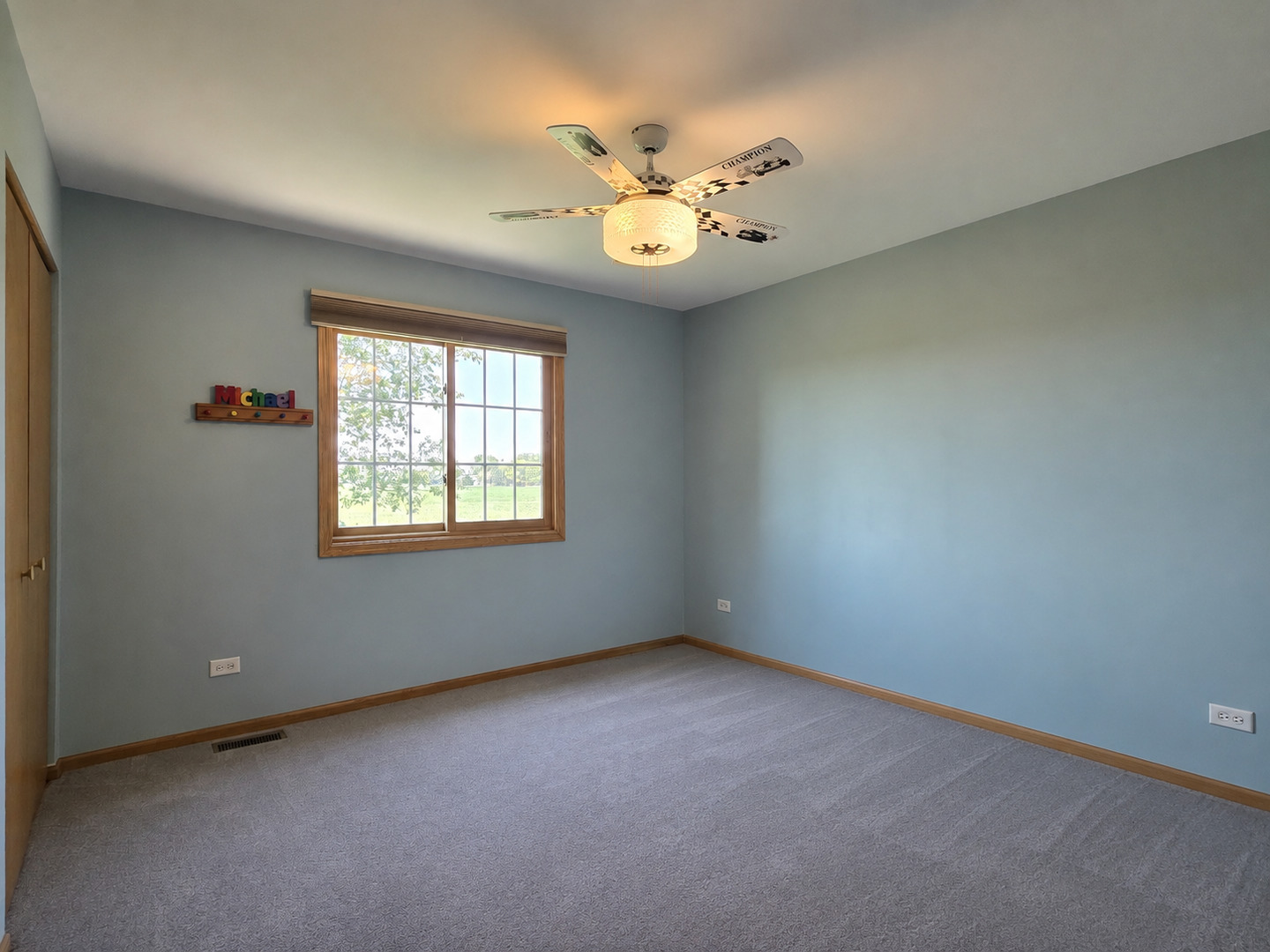 473 Kingston Drive Property Photo 14