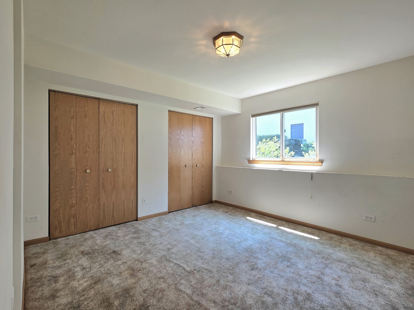 473 Kingston Drive Property Photo 17