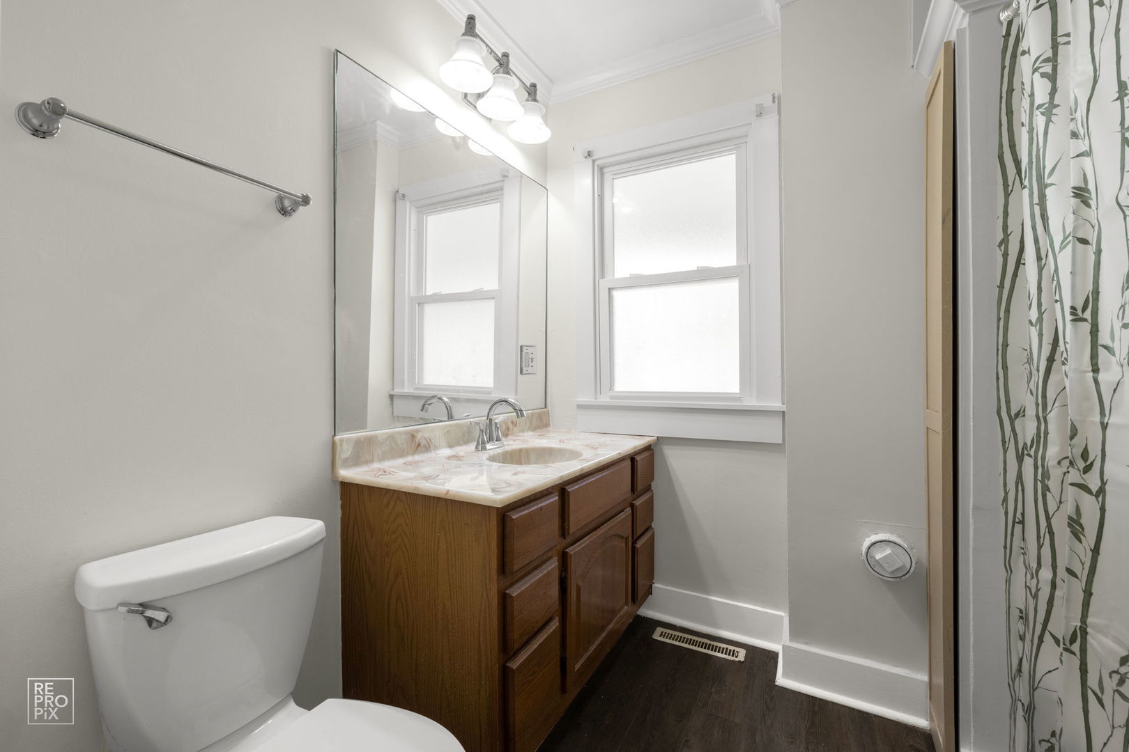 714 E Jackson Street 1 Property Photo 7