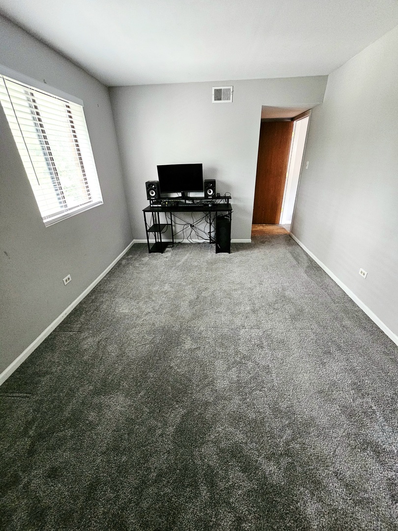 12615 S Central Avenue 308 Property Photo 12