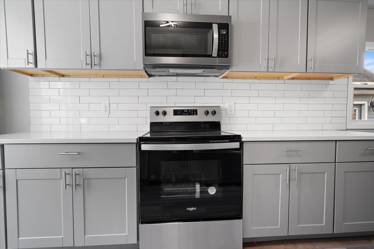 201 W Chestnut Street Property Photo 13