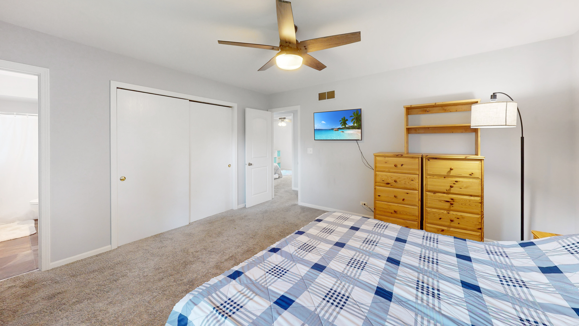 11s556 Book Road Property Photo 20