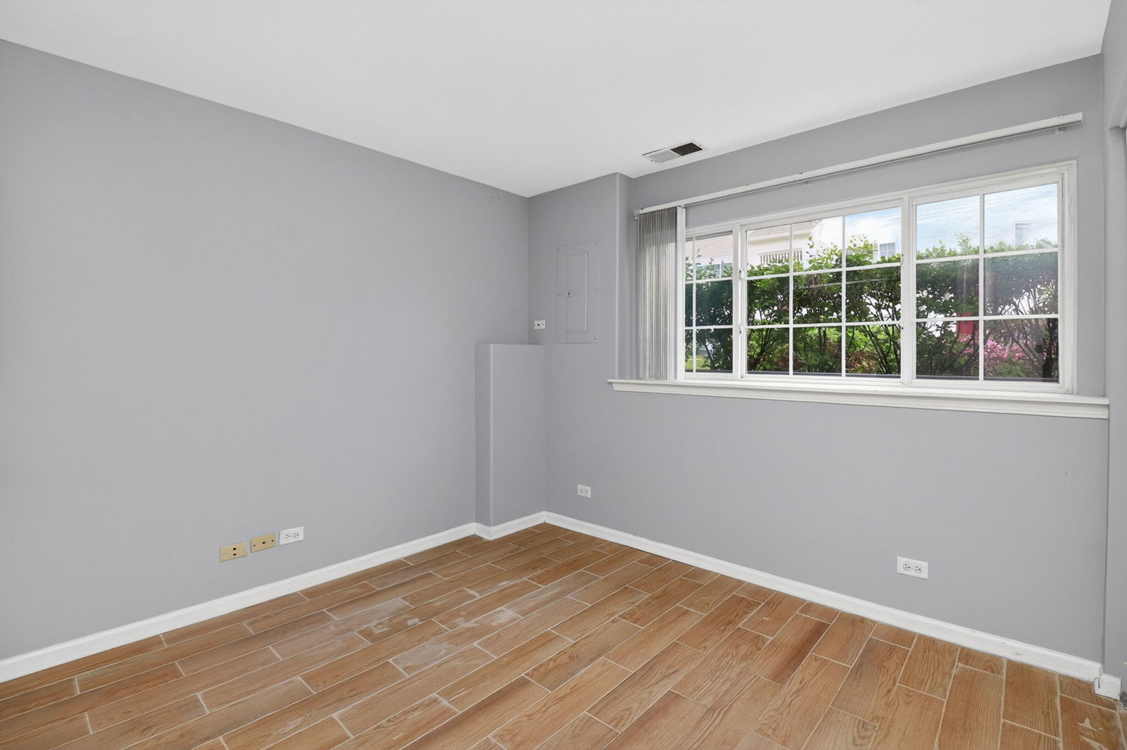 1114 Andover Court Property Photo 20