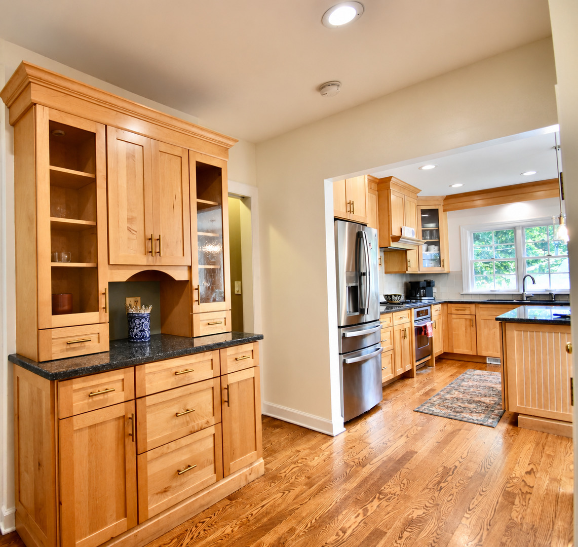 1131 Thatcher Avenue Property Photo 14